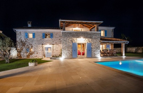 Krmed Villa | Villa Tomani with private pool