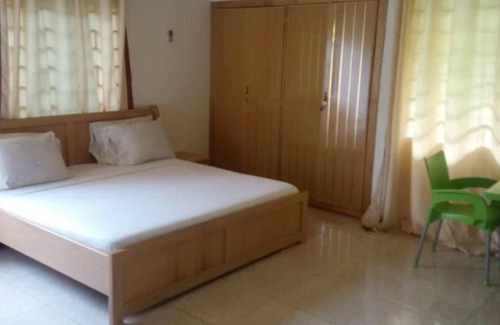 Akosombo Bed & Breakfast | Villa- Top