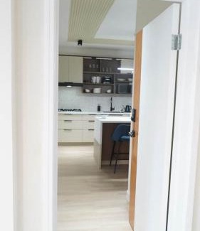 Tower Isle Apartment | Villa Topenga Deluxe Studio
