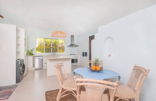Arorangi Villa | Villa TORU beautiful tropical style villa with outdoor bath, on the sunset side