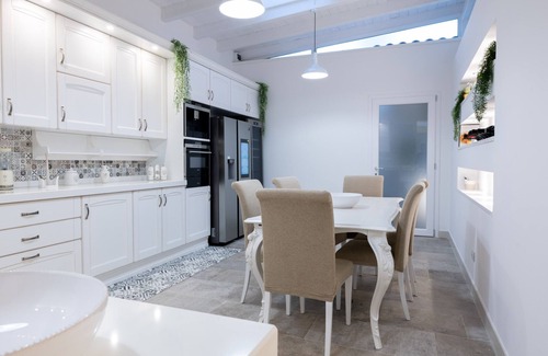 Francavilla Fontana Villa | Villa Tra i Due Mari con Spa by Pugliadamare