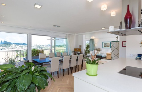 Gmunden Apartment | Villa Traunseeblick - Apartment Traunseeblick