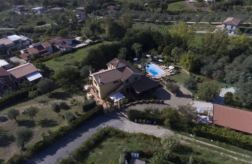 Alani Apartment | Villa Tresino apartments "Velia"