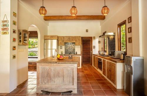 Sei Pinang Villa | Villa Tropical Svasti by Nakula
