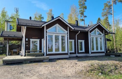 Muurame Ski Chalet | Villa Tumppu