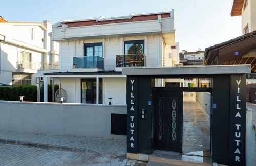 Icmeler City Center Villa | Villa Tutar 2