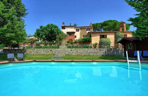 Agello Villa | Villa Uccellaia - Country Villa Rental with swimming pool in Umbria