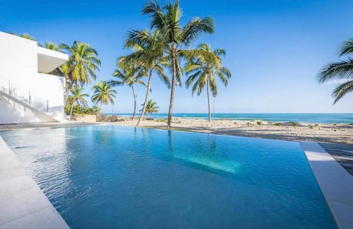 Cabarete Villa | Villa ultra moderna frente al mar