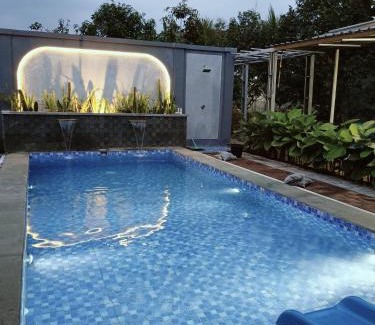 Prigen Villa | Villa Unik Private Pool Pandaan