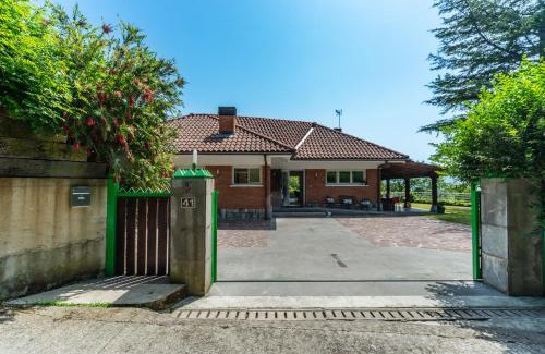 Hernani Villa | Villa Urbasa