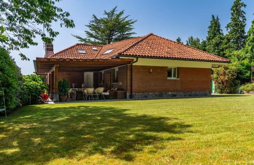 Hernani Villa | Villa Urbasa