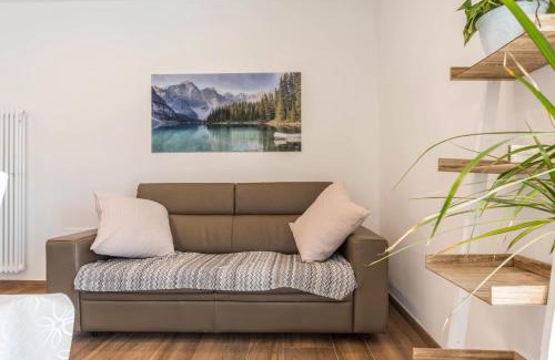 Ville d'Anaunia Apartment | Villa Vacanze Pink Lady