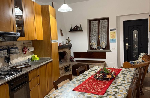 Bassano in Teverina Apartment | Villa Vacanze Valentina - Apartment A - Apartment in villa with swimming pool