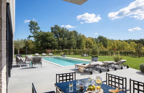Radetici House | Villa Valens Residence