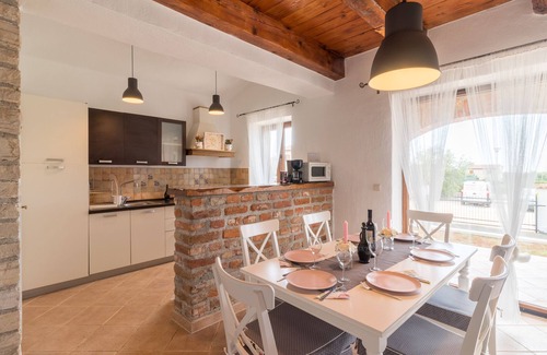 Butkovici Villa | Villa Valerie with private Pool, 4 bedrooms, shared Tennis court, Pets