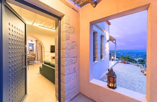 Apokoronas Villa | Villa Vardis | Heated Swimming Pool