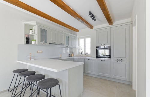 Tinjan Villa | Villa Vego, 8 persons, 4 bedrooms, Private pool, Barbecue