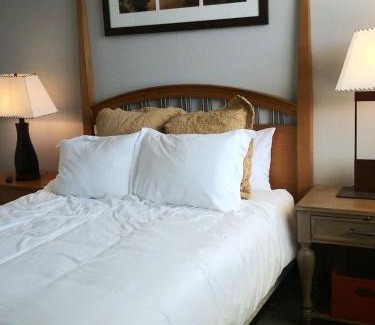 Sierra Verde House | VILLA Verde Surprise Stadium - Resort Living