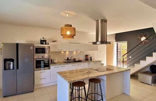 La Saline Les Bains House | *VILLA VERT CÉLADON* - swimming pool and ocean view