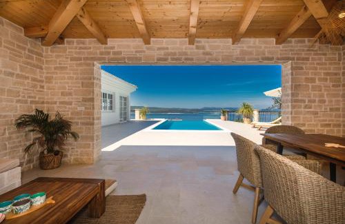 Crikvenica Villa | Villa VESPERA-Infinity heated pool