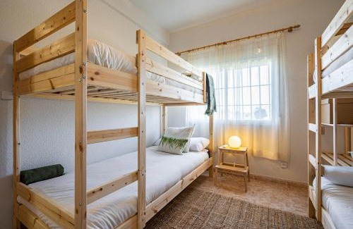 Sotillo de las Palomas Villa | Villa Viñedo - Agradable Villa Rústica con Jardín
