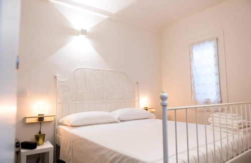 Soliera House | Villa Viani