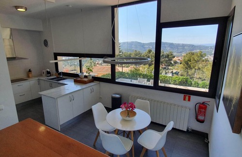 Canyelles Villa | Villa Vicente with private pool