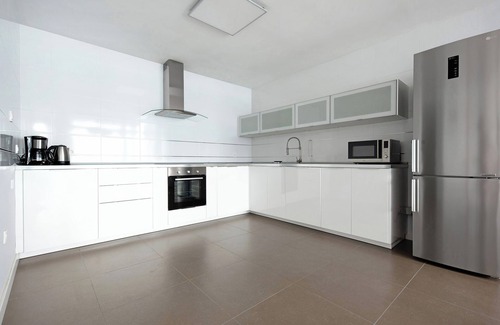 Chejilipes Villa | Villa View Grand with Sea View, Pool & Wi-Fi