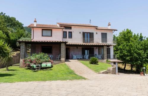 Lake Bracciano Villa | Villa Villa Bougainvillea by Interhome