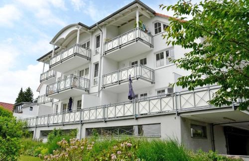 Lauterbach Apartment | Villa Vilmblick - Wohnung 05 mit Terrasse und Boddenblick