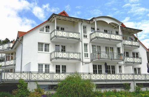 Lauterbach Apartment | Villa Vilmblick - Wohnung 05 mit Terrasse und Boddenblick