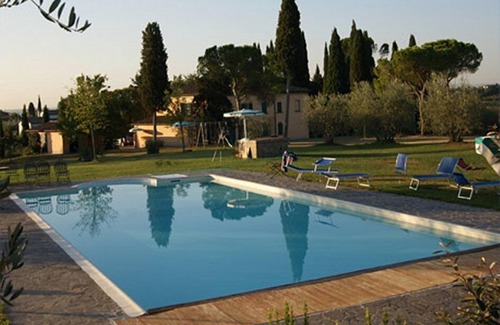 Marciano della Chiana Villa | Villa Vinacciolo: A pleasant and spacious two-story villa surrounded by the greenery, with Free WI-FI.