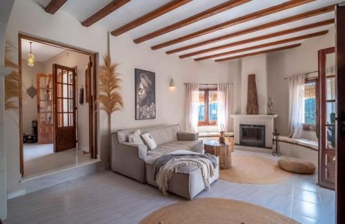 Alcalali Villa | Villa Vista in Alcalali with swimmingpool and view