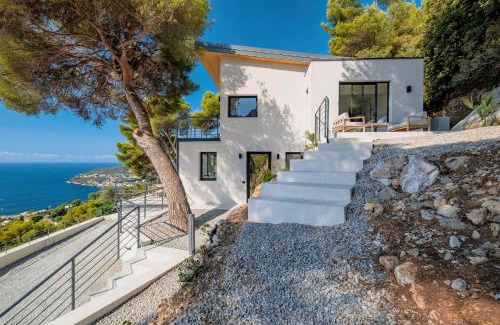 Villefranche-sur-Mer Villa | Villa Vista Mare by iVillamia com