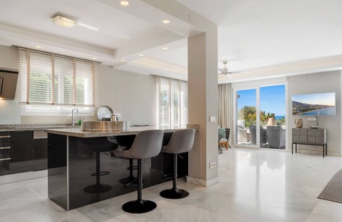 Urbanizacion el Rosario Villa | Villa Vista Royale Marbella | Ref. #100