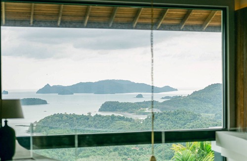Kampung Kedawang Villa | Villa Vista - Ultra-Luxury Private Villa