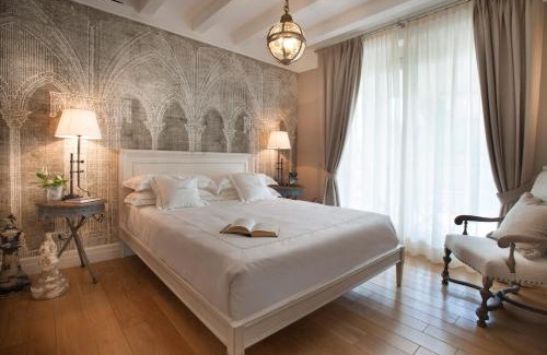 Castiglione Falletto House | Villa Vitae