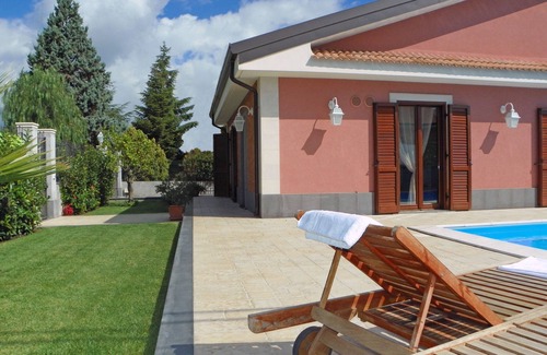 Nicolosi Villa | VILLA VITTORIA - HOUSE FOR HOLIDAYS