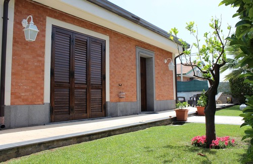 Nicolosi Villa | VILLA VITTORIA - HOUSE FOR HOLIDAYS