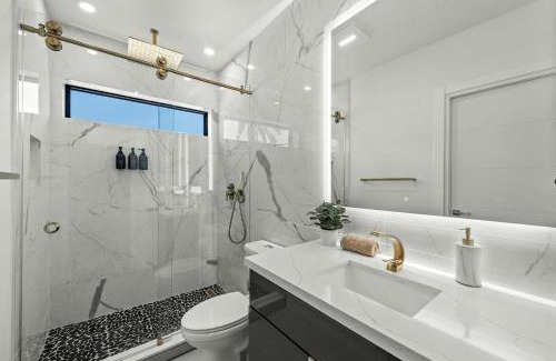 Hallandale Beach Villa | Villa Viva Miami