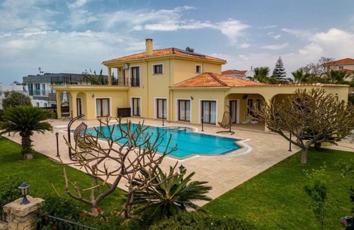 Kyrenia Villa | Villa Vounous