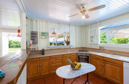 Tartane Villa | Villa Vue Sauvage - Seasonal holiday rental in Tartane.