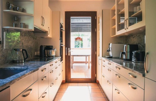 Bludenz House | Villa Werdenberg - Holiday home, shower and bathtub, 4 or more bedrooms