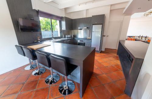 Libourne Villa | Villa Wine & Roses