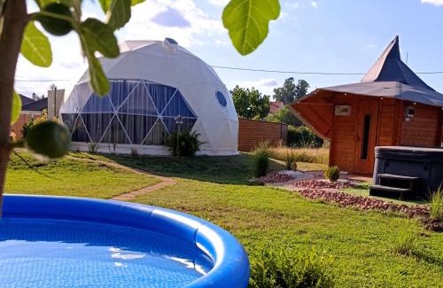 Farad Other | Villa Wisdome