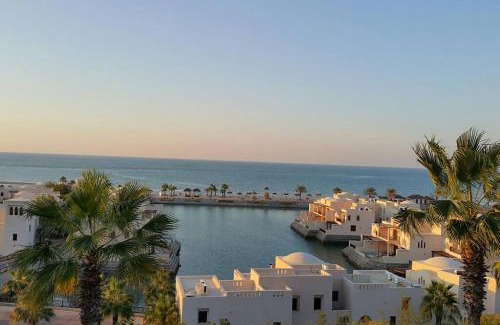 Ras Al Khaimah House | Villa with 2 Bedrooms Sea View and Garden with private Pool