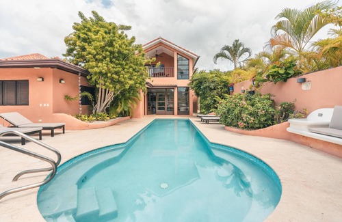 Los Lagos Villa | Villa with 5BR nearby the beach in Casa de Campo