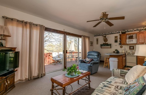 Mainesburg Apartment | Villa With A View: View of Tioga-Hammond Lake
