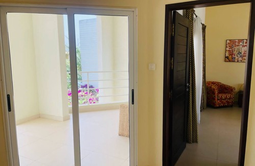 Littoral Department House | Villa with pool