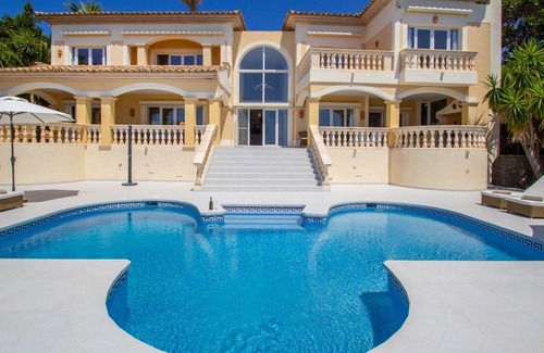 Port d'Andraitx Villa | Villa with breathtaking view and heated swimming pool in very exclusive location